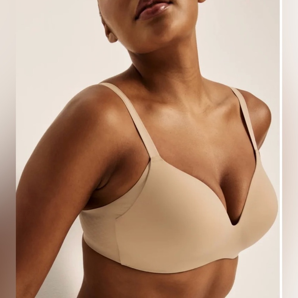 New Knix Wingwomanbra contour wireless bra beige colour size 7+ (36DDD/E)